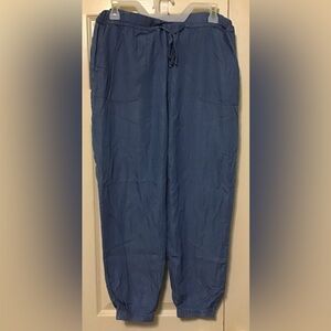 Love University size large Blue jogger style Casual Pants